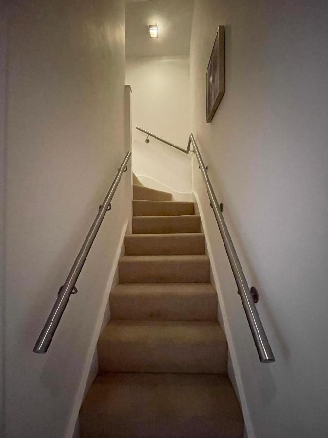 Vikings Duplex Apartment City Centre With Free Parking Йорк Екстер'єр фото